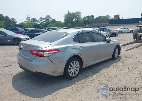 2020 Toyota Camry Le Awd from USA, damaged, VIN 4T1C11BK2LU018975